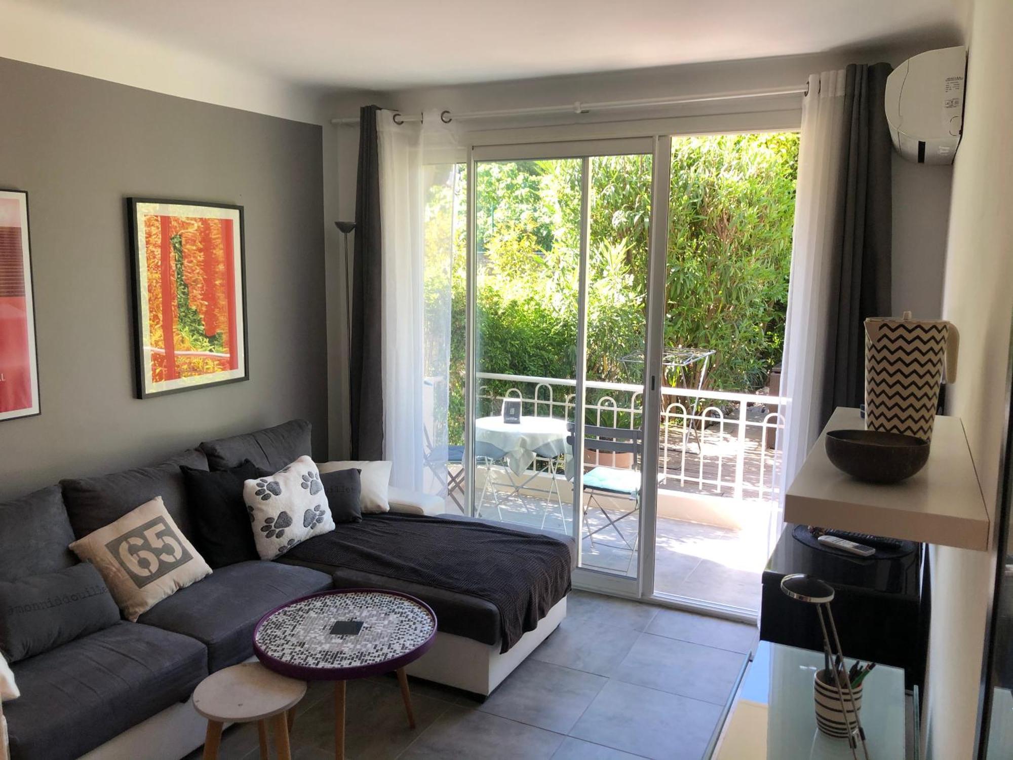 Only 60M To The Beach, 2 Bedroom Cozy Apartment, 80M2 Big Garden, Very Central Cannes Exterior foto