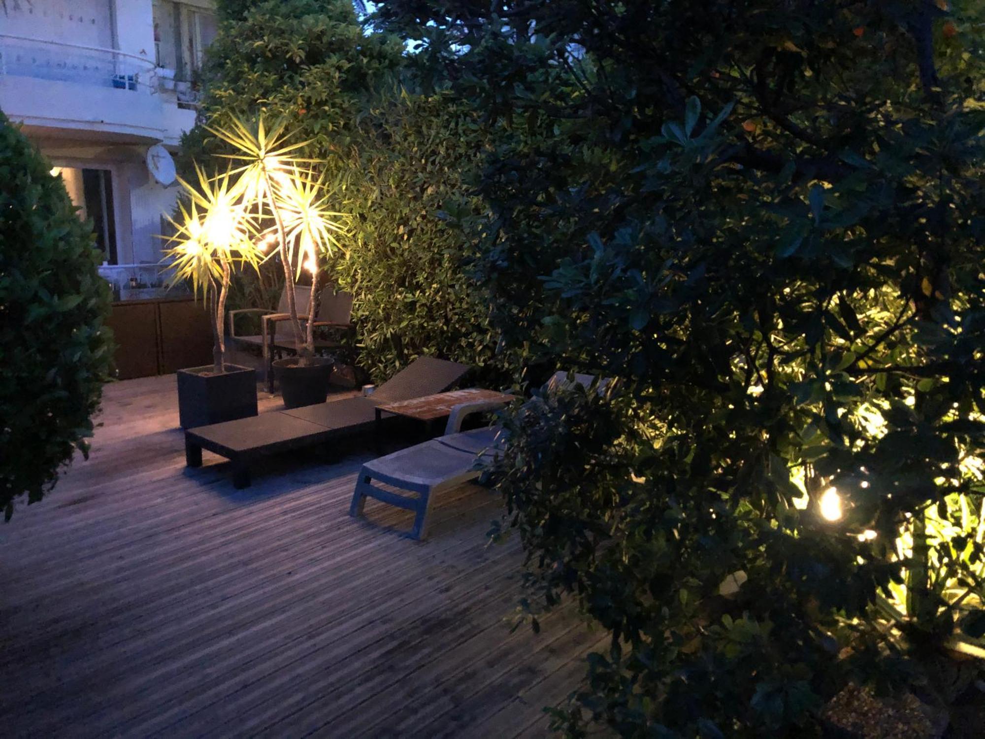 Only 60M To The Beach, 2 Bedroom Cozy Apartment, 80M2 Big Garden, Very Central Cannes Exterior foto